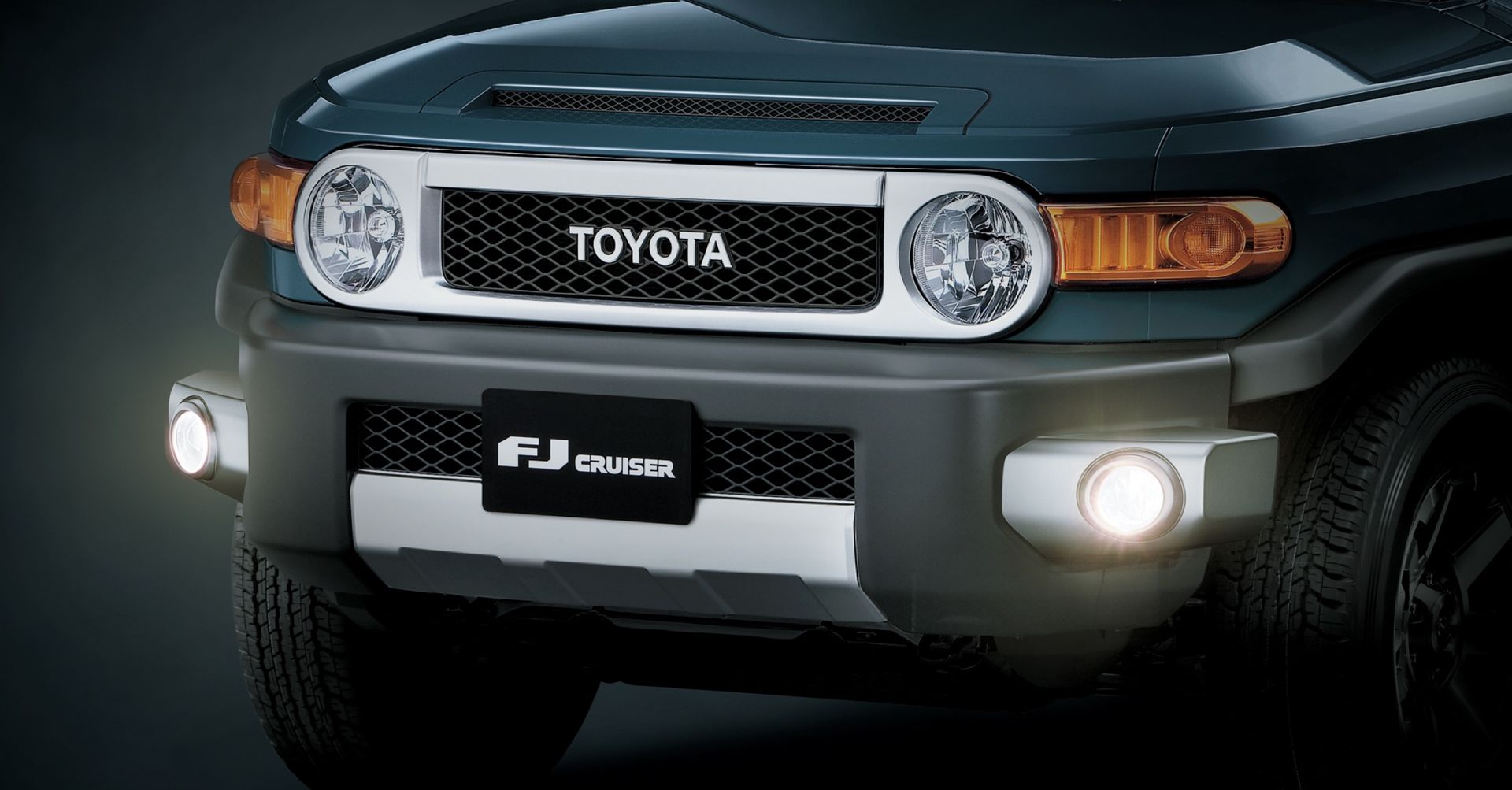 Toyota FJ Cruiser 2022 exterior front