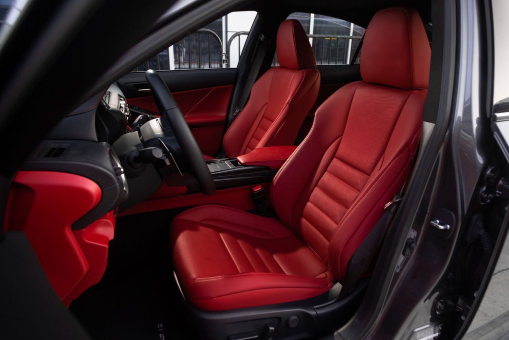 Lexus IS 2022 Passenger Seats