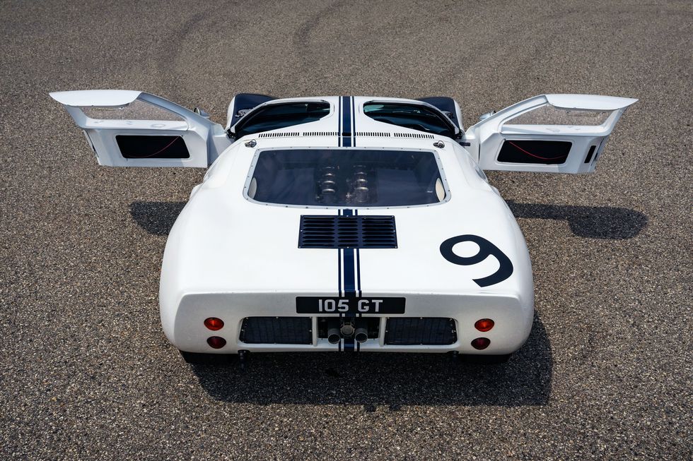 Ford GT back view