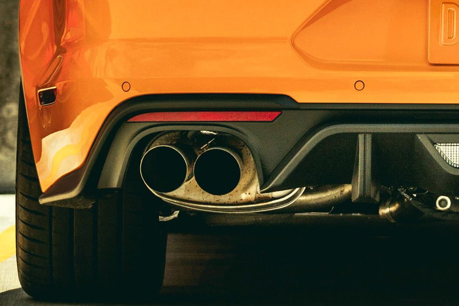 Ford Mustang Exhaust Pipe