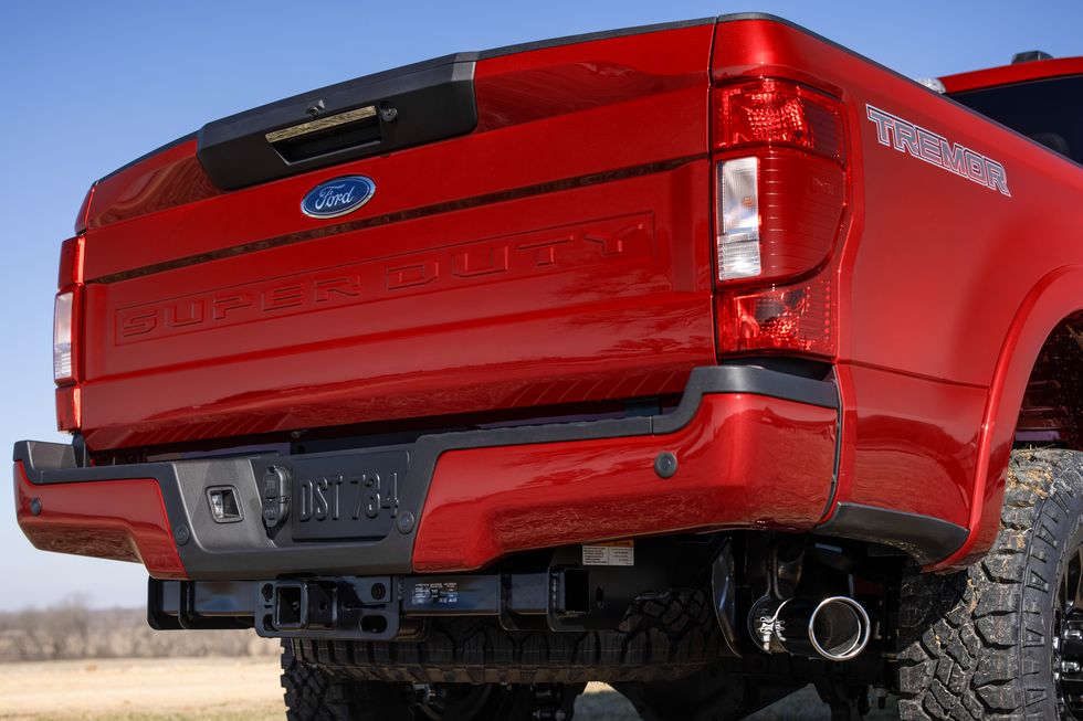 Ford Super Duty back view