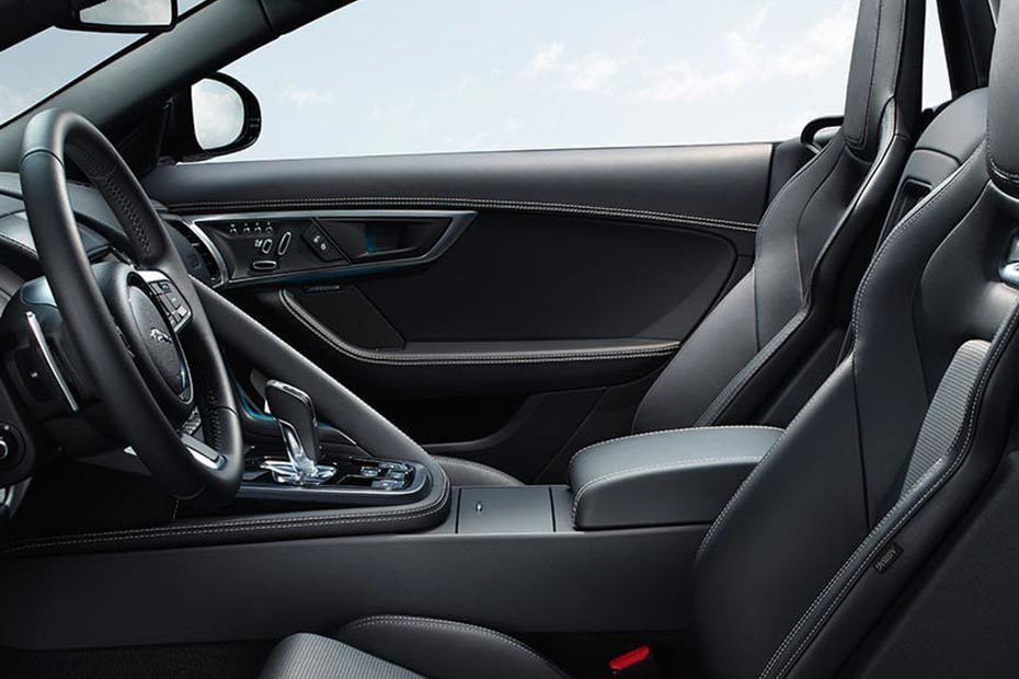 Jaguar F-Type Door view of Driver seat
