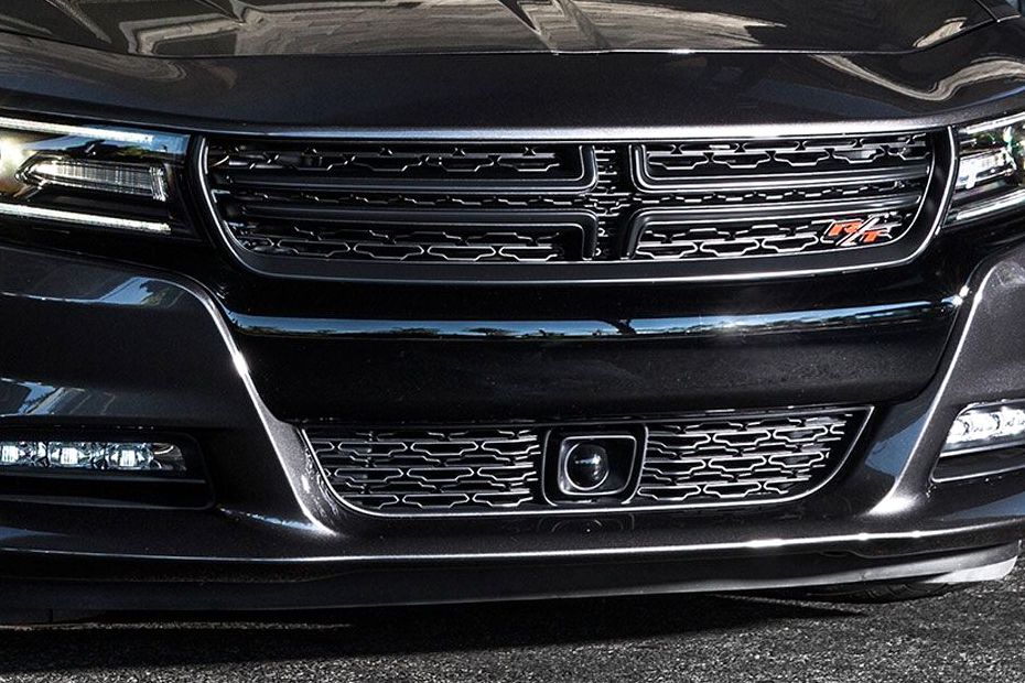 dodge-charger-grille-view