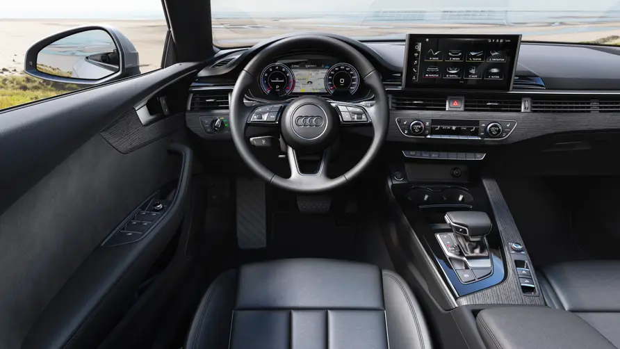 Audi A5 Cabriolet dashboard