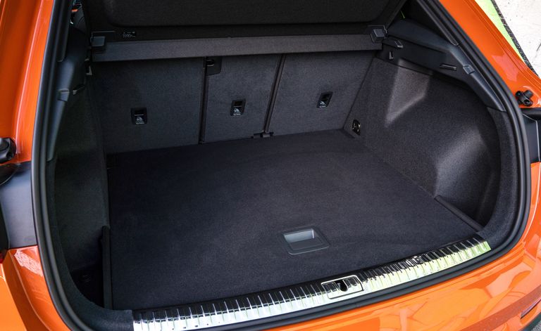 Audi Q3 open trunk