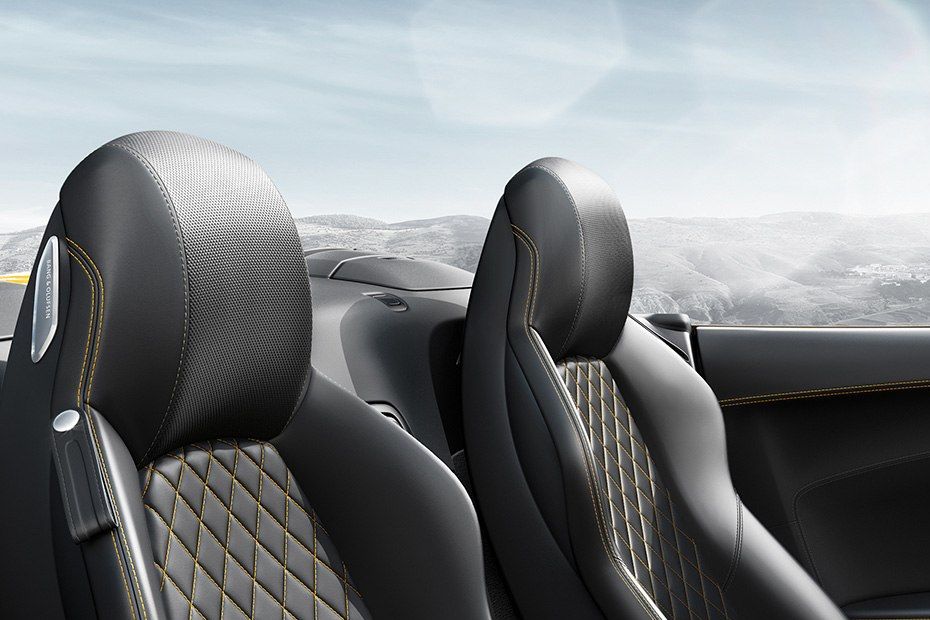 Audi R8 Spyder Front Seat Headrest