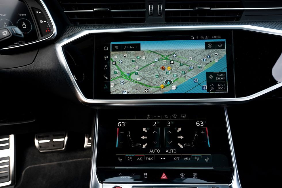 Audi RS 6 touch screen