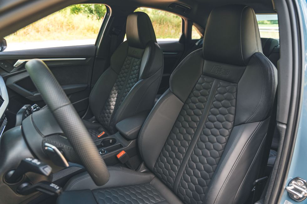 Audi RS3 front seats