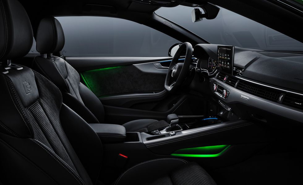 Audi S5 front seats view