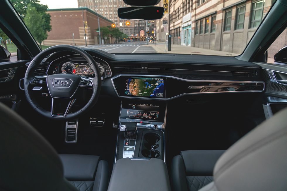 Audi S6 dashboard