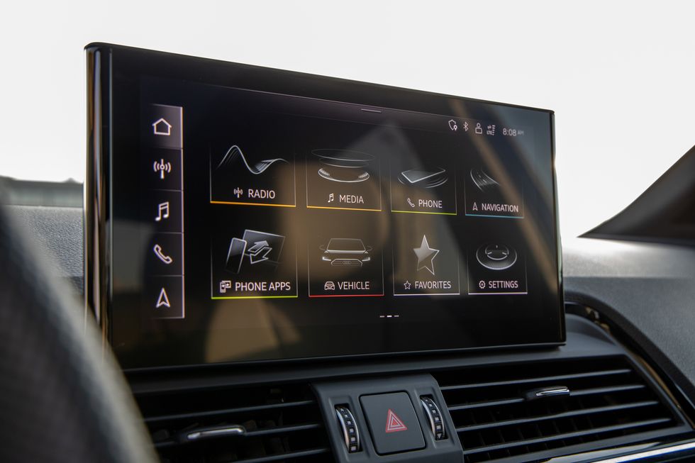 Audi SQ5 touch screen