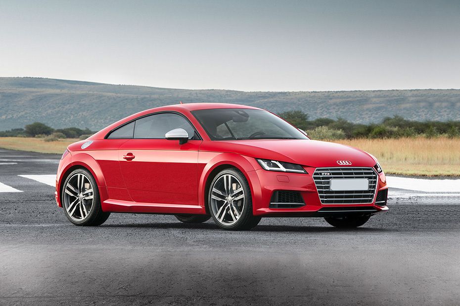Audi TTS Coupe Front Right View