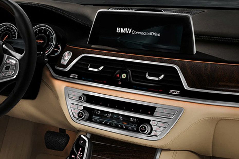 BMW 7 Series Sedan Center Console