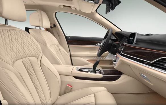 BMW 7 Series Sedan Front Seats (Passenger View)
