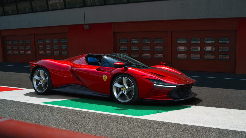 Ferrari Daytona SP3 2022 Left Side