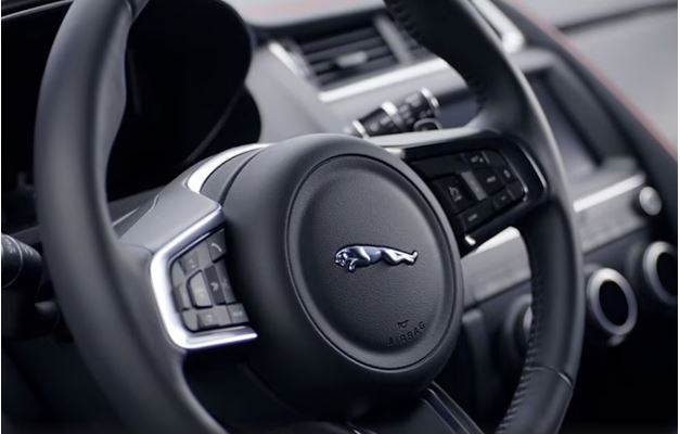 Jaguar E-Pace Steering Controls